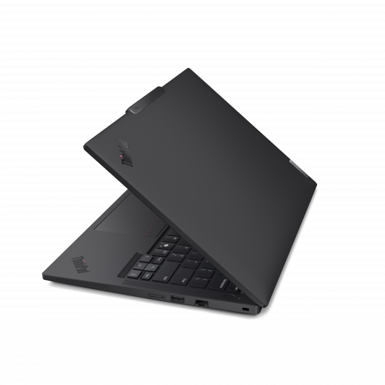 atc_lnn21me000uck_14_thinkpad_p14s_5_amd_eclipse_black_side_profile_half_lid_closed